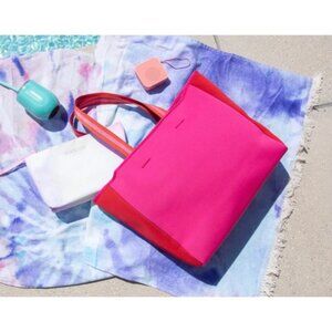 NWT Summersalt Neoprene Beach Big Tote Red Pink